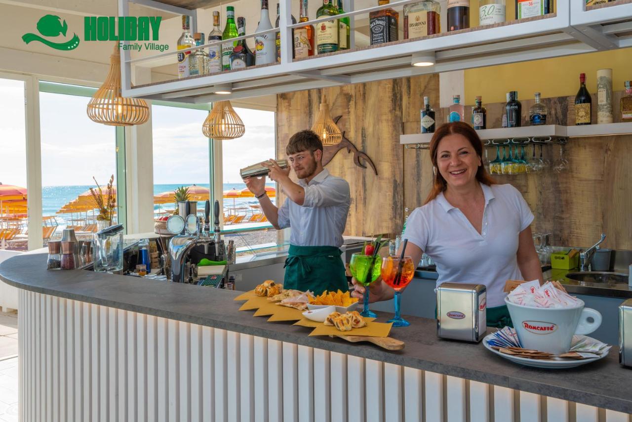 Holiday Family Village Porto SantʼElpidio Exterior foto