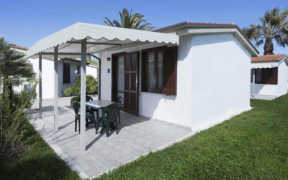 Holiday Family Village Porto SantʼElpidio Zimmer foto