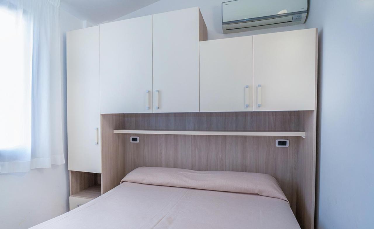 Holiday Family Village Porto SantʼElpidio Zimmer foto